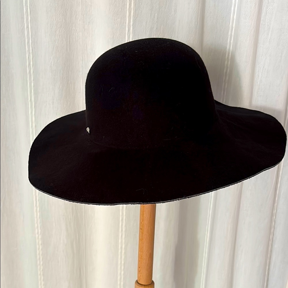 Juicy Couture Black Felt Hat - OS